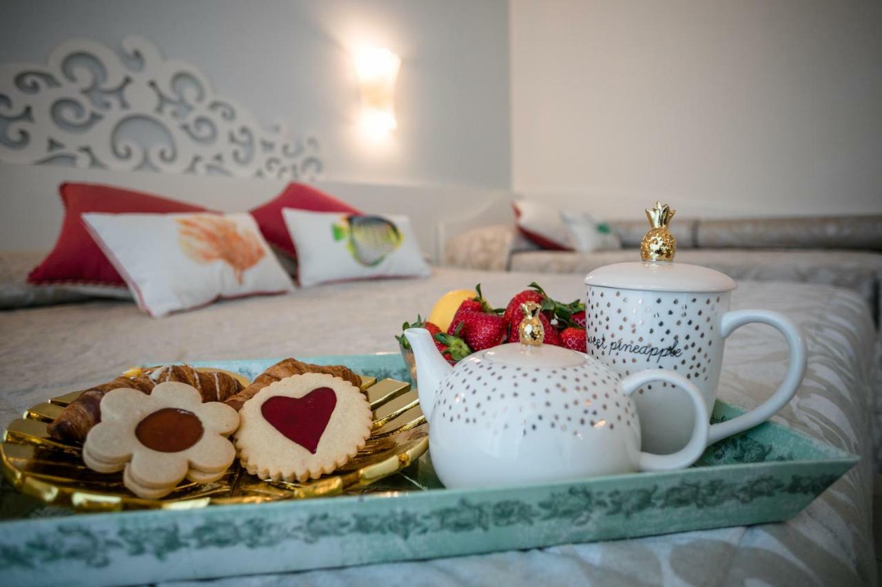 Hotel Albatros Lido di Jesolo Buitenkant foto
